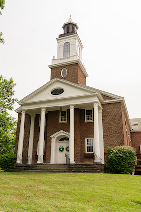 Front facing view of First Baptist Church of Manlius